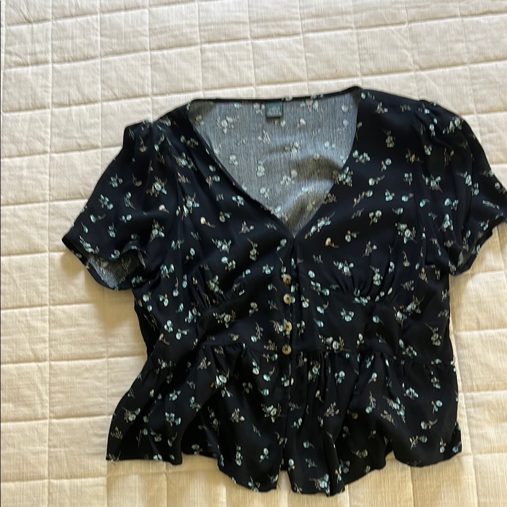 Wild Fable Black Tie Front Fitted Blouse
